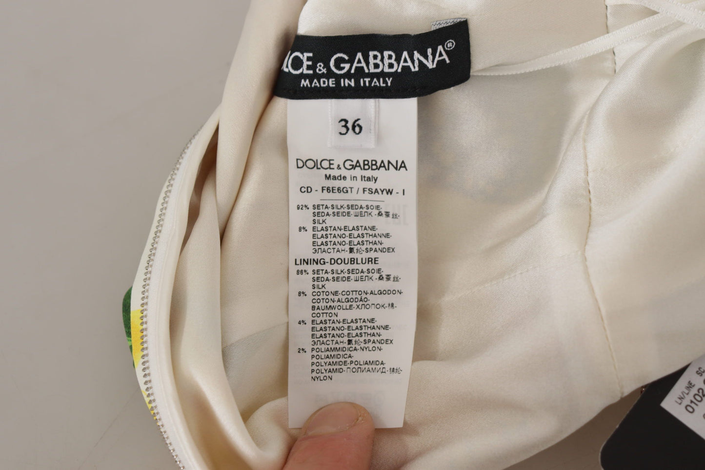 Dolce & Gabbana Weißes Etuikleid aus Seide mit Sonnenblumen-Print