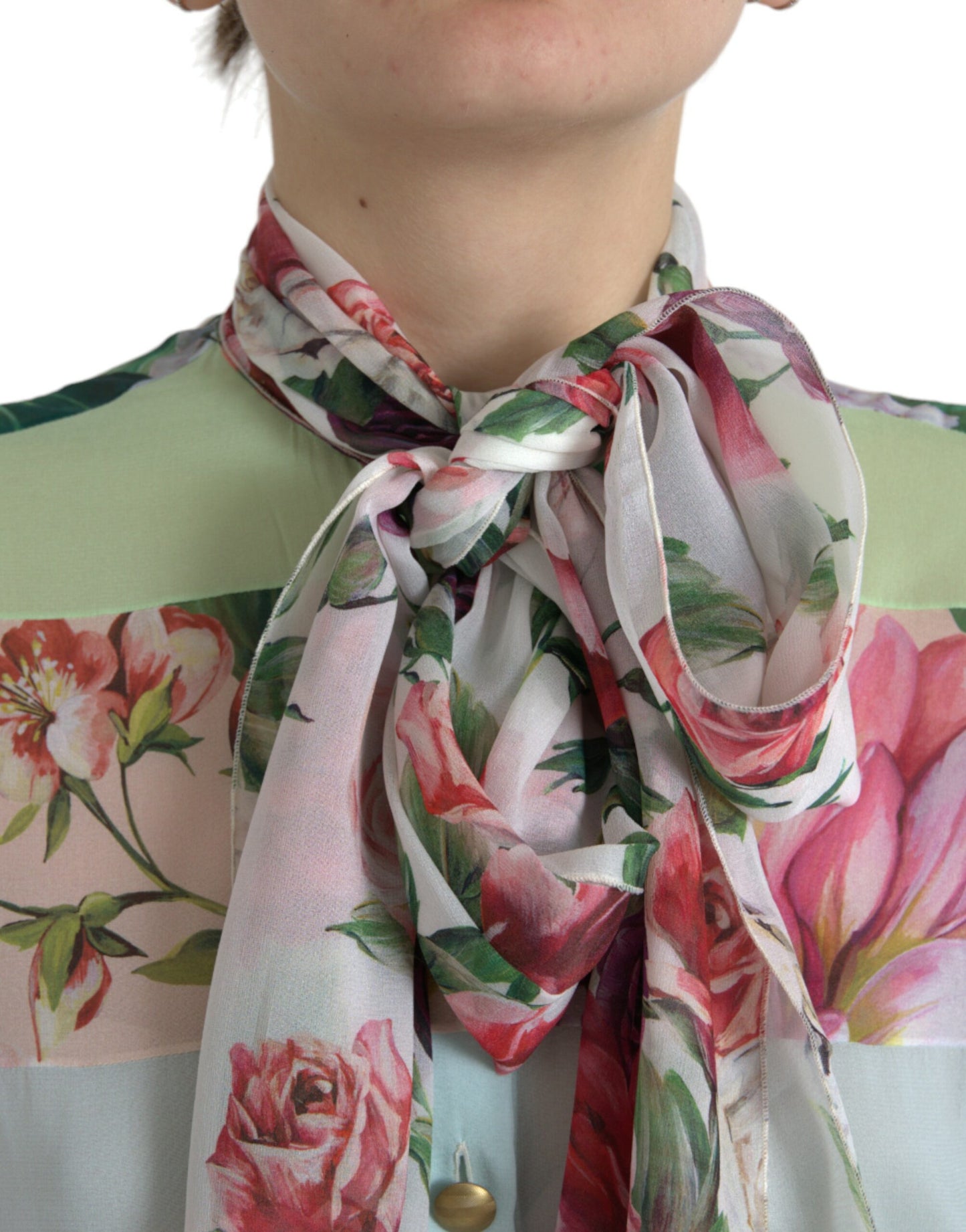 Dolce & Gabbana, mehrfarbiges Oberteil mit Ascot-Kragen und Blumen-Patchwork