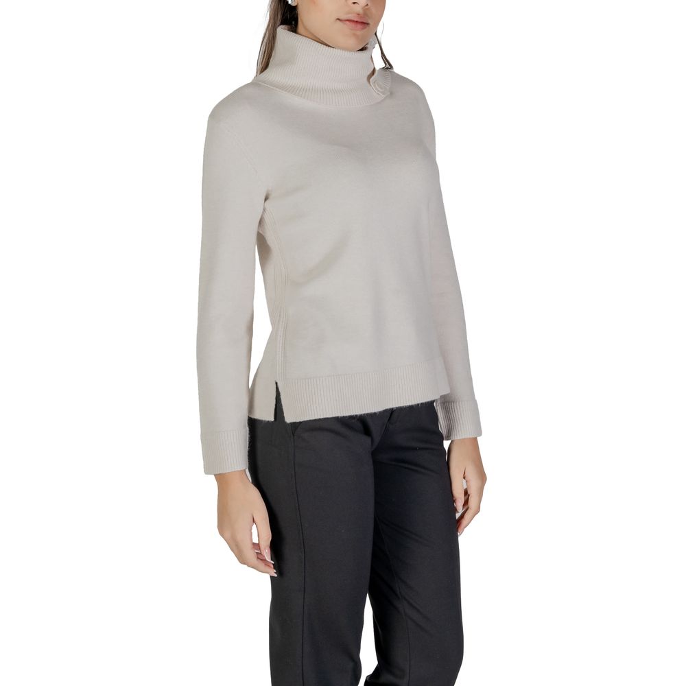 Street One – Rollkragenpullover aus cremefarbener Viskose