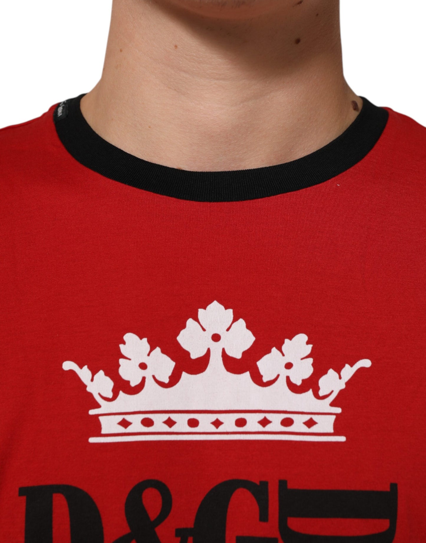 Dolce & Gabbana – Rotes T-Shirt aus Baumwolle mit Krone und Logo