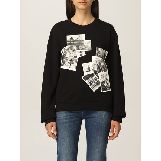 سويت شيرت أسود أنيق من Love Moschino بشعار المصمم